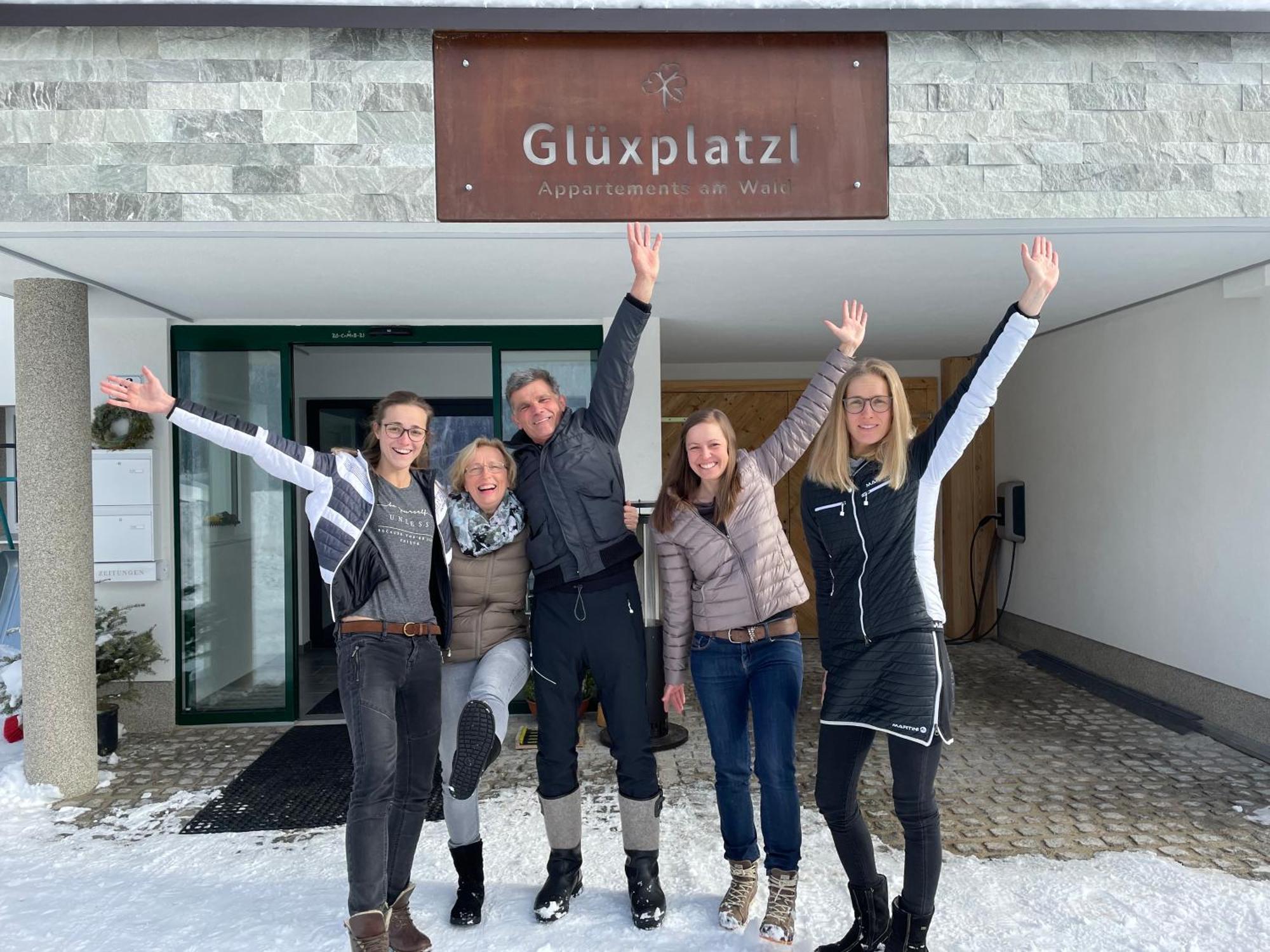 Gluexplatzl Appartements Am Wald Sankt Martin am Tennengebirge Buitenkant foto